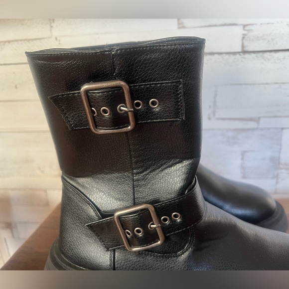 WILD DIVA LOUNGE OSAKA COMBAT BOOTS size 7.5 - Picture 3 of 10